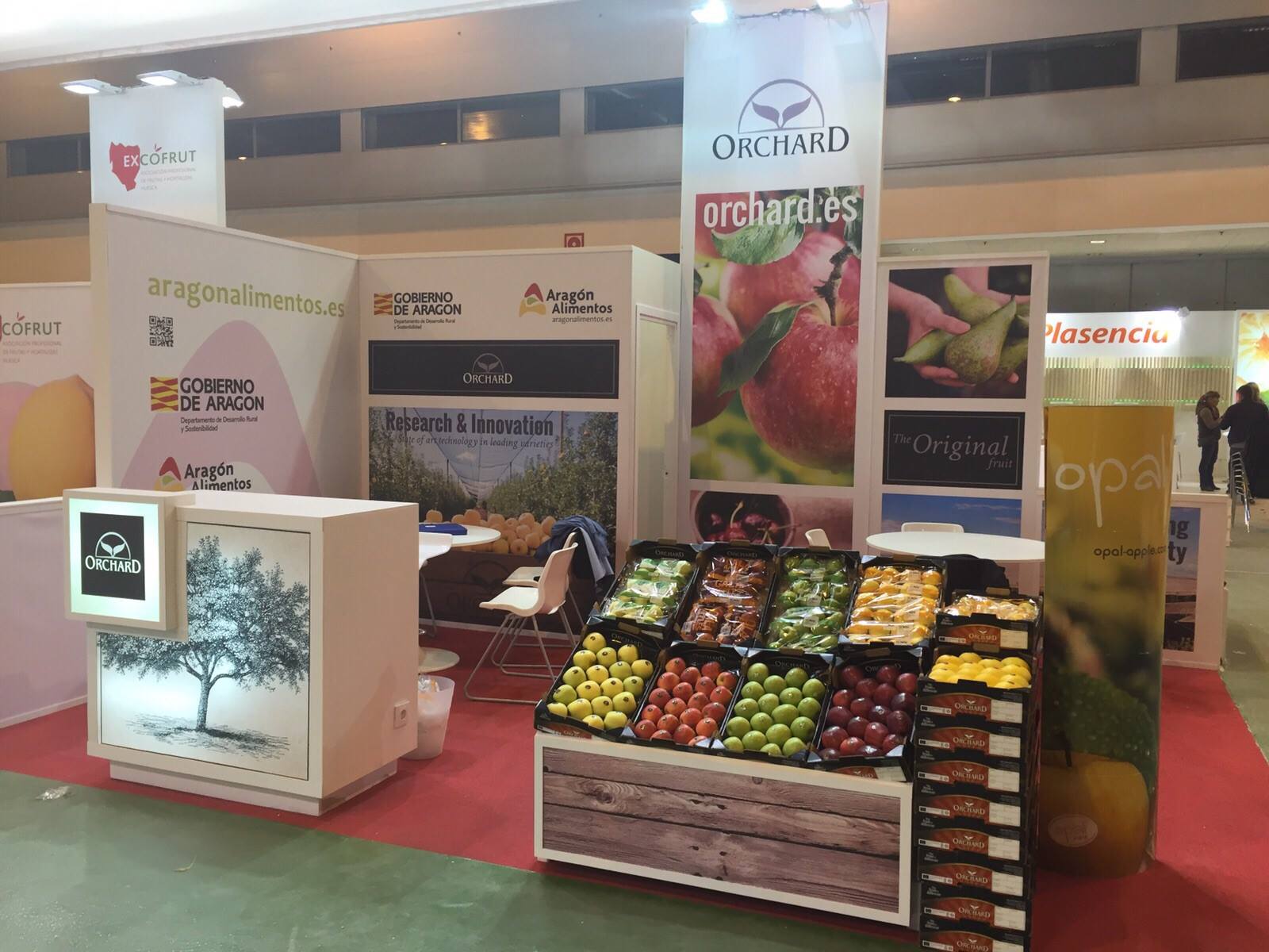 Orchard stand at Fruit Attraction fair | Orchard | La Fruta original
